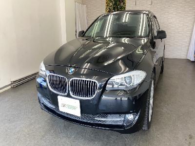 BMW 523