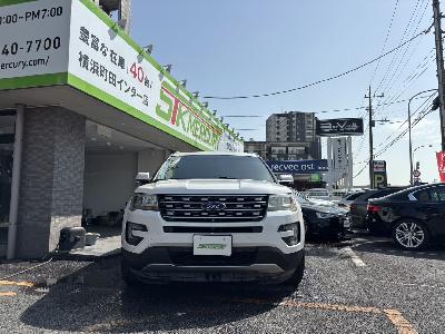 フォード　エクスプローラー