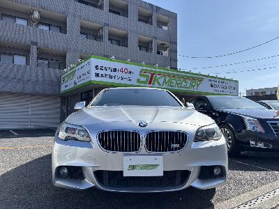 BMW　523iMスポーツ