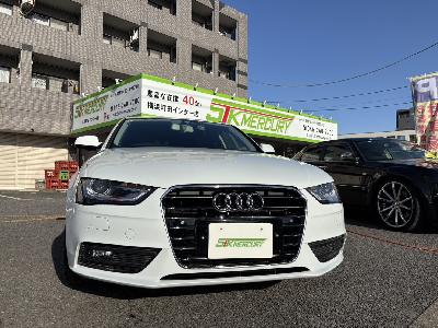 アウディ　A4アバント